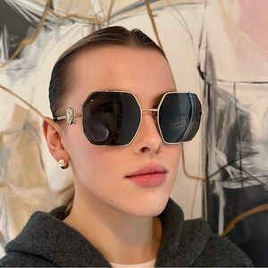 NEW!💛Versace💛 Gold & Dark Grey Polarized Sunglasses